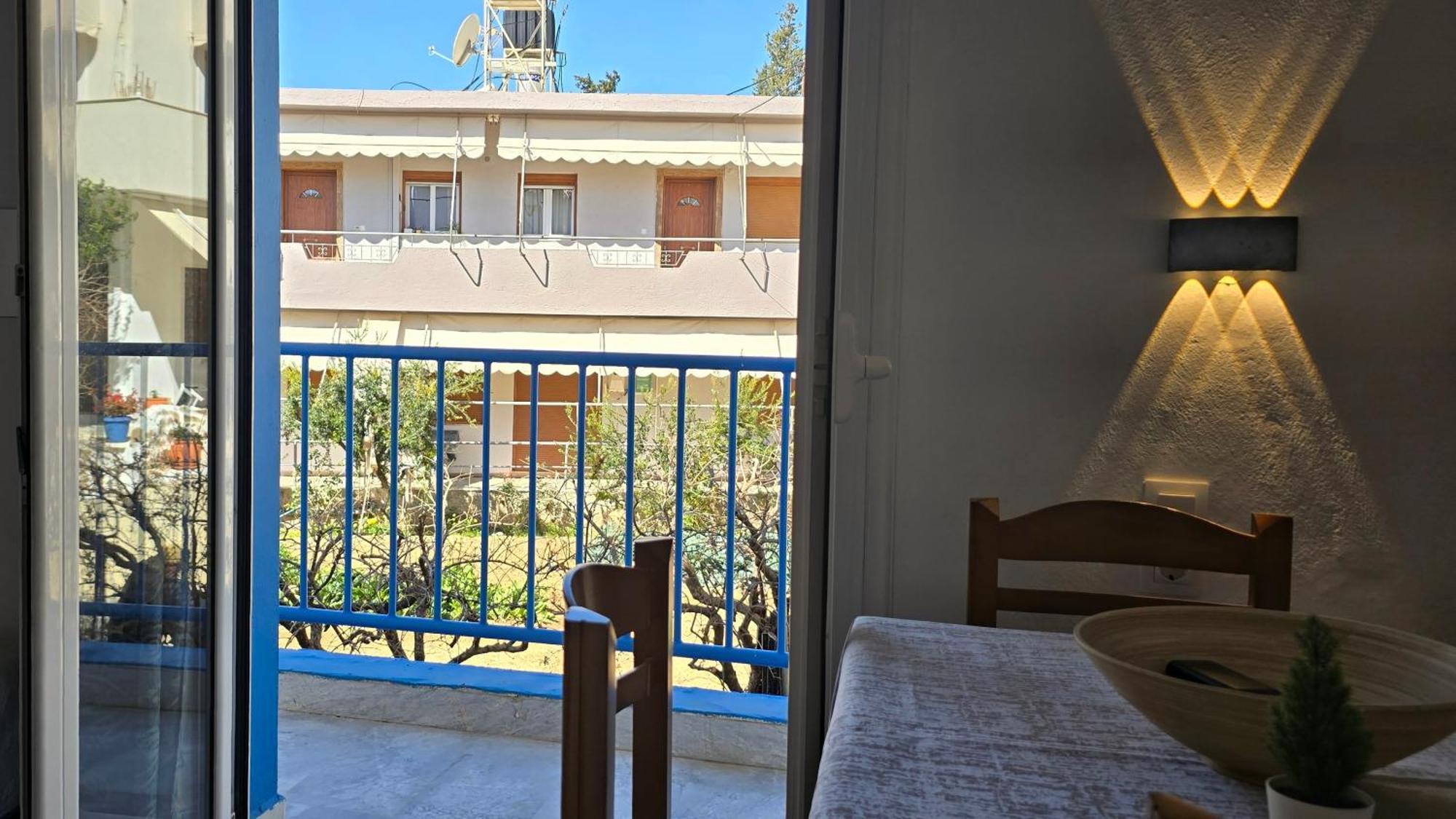 Michele Marie Apts Agia Pelagia  Extérieur photo