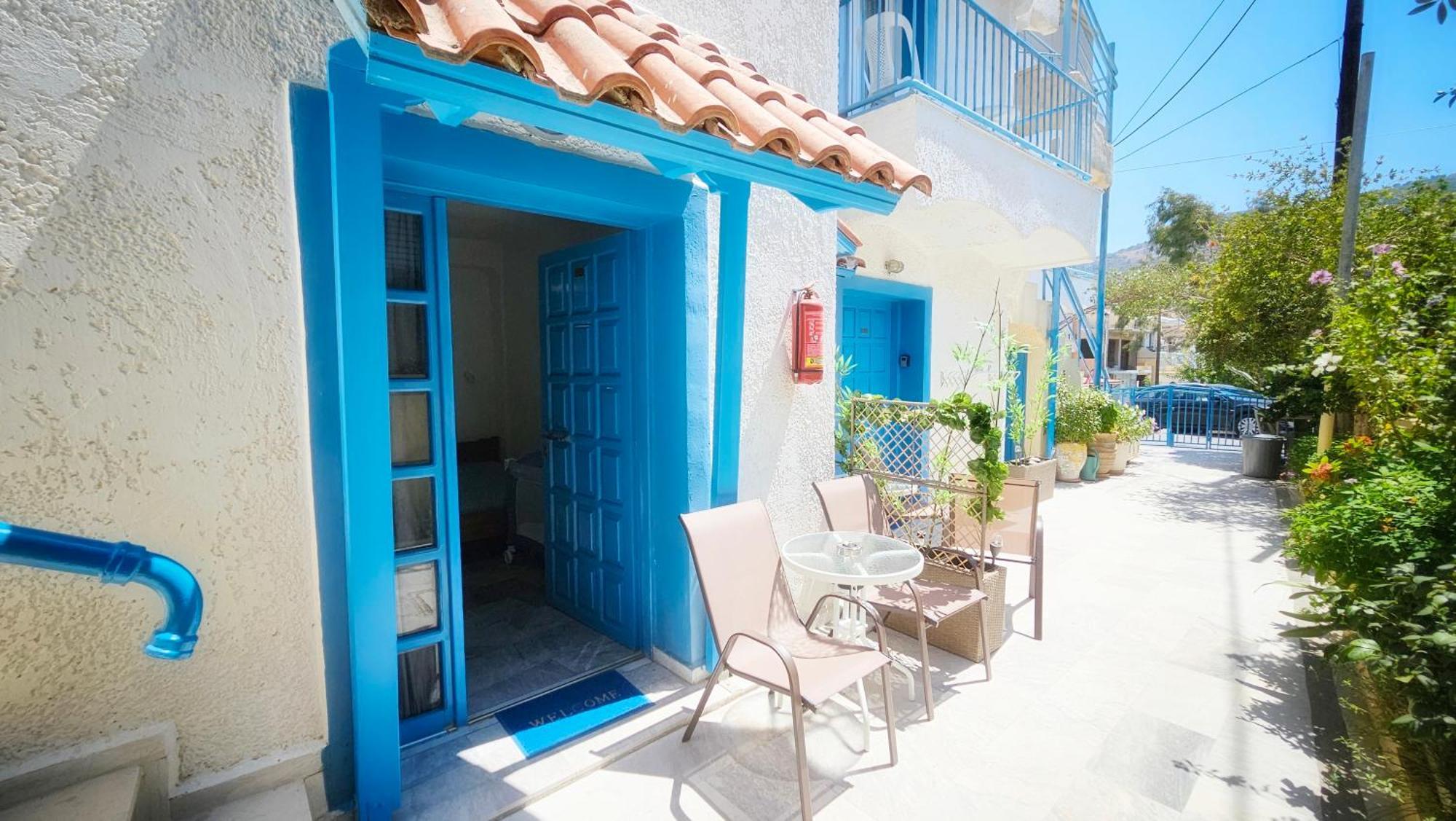 Michele Marie Apts Agia Pelagia  Extérieur photo