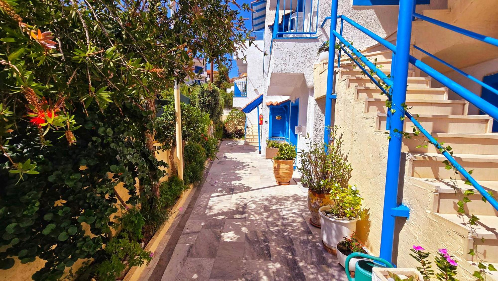 Michele Marie Apts Agia Pelagia  Extérieur photo