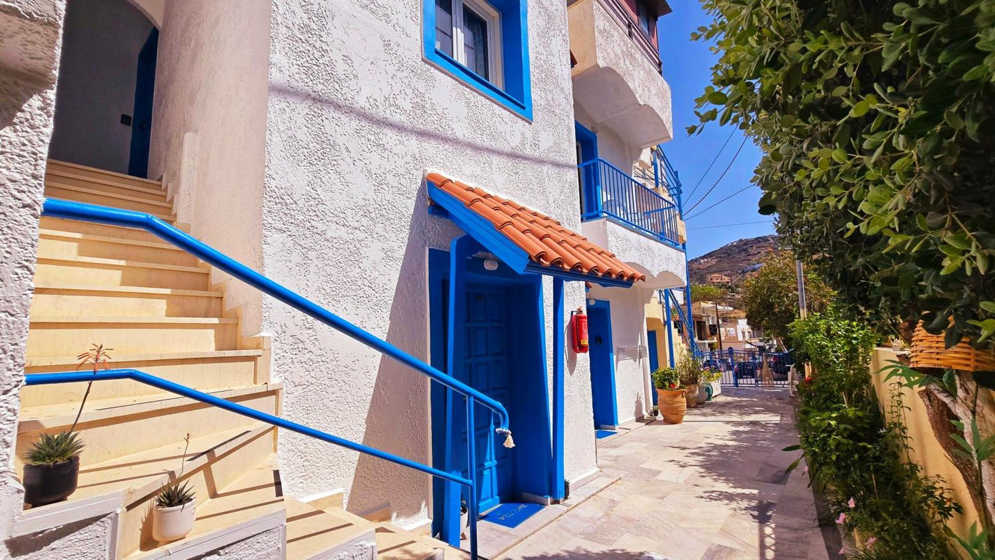 Michele Marie Apts Agia Pelagia  Extérieur photo