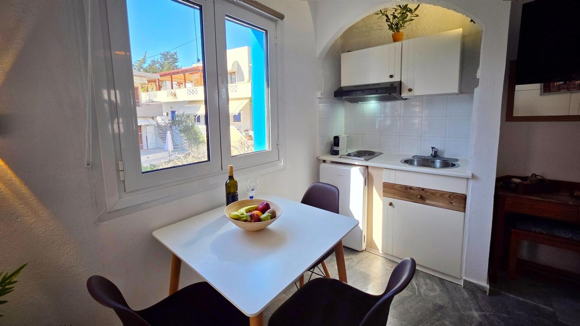 Michele Marie Apts Agia Pelagia  Extérieur photo