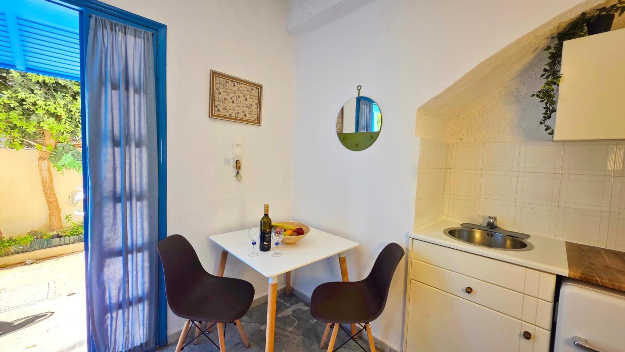Michele Marie Apts Agia Pelagia  Extérieur photo
